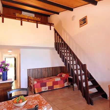 Domaine De Saint Pierre 4*