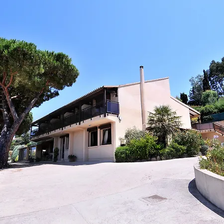 Domaine De Saint Pierre Hotel Cargèse