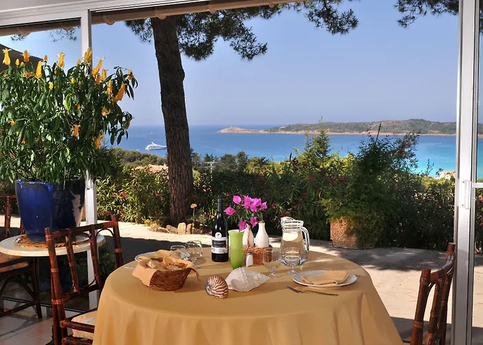 Hotel Domaine De Saint Pierre 4*