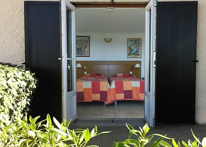 Domaine De Saint Pierre