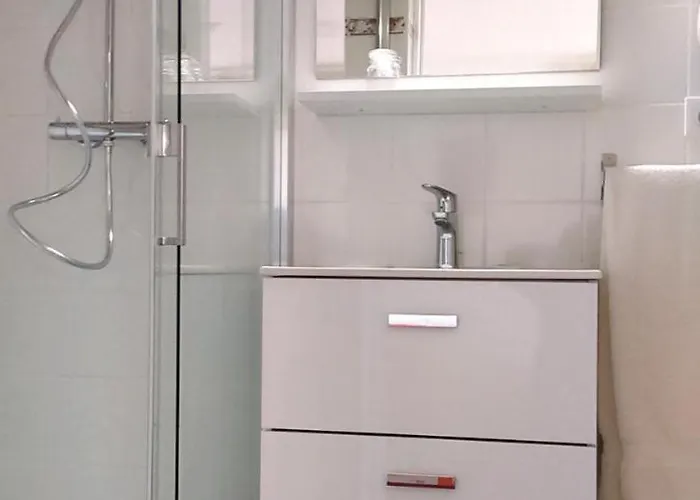 Domaine De Saint Pierre 4*