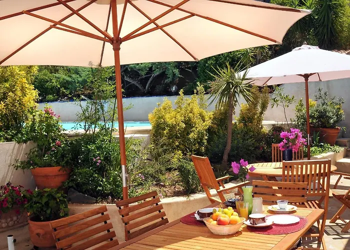 Domaine De Saint Pierre Hotel